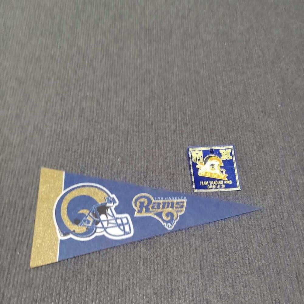 Los Angeles Rams Pennant Flag & NFL Team Trading Pin Collectible Memorabilia